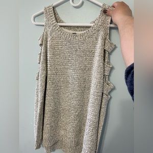 Knit long sleeve blouse